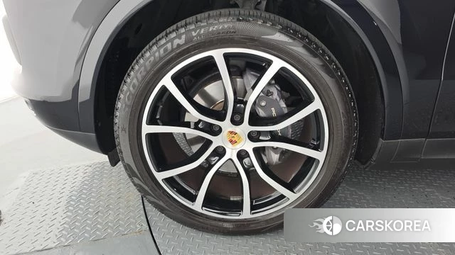 Porsche Cayenne (PO536) id 4907493 из Кореи 38