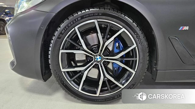 BMW 5 Series (G30) id 5016679 из Кореи 15