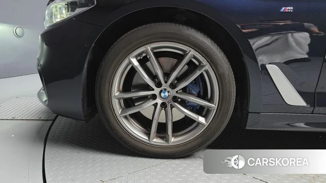BMW 5 Series (G30) id 5004634 из Кореи 15