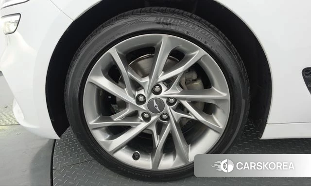 Genesis The New G70 id 4997394 из Кореи 26