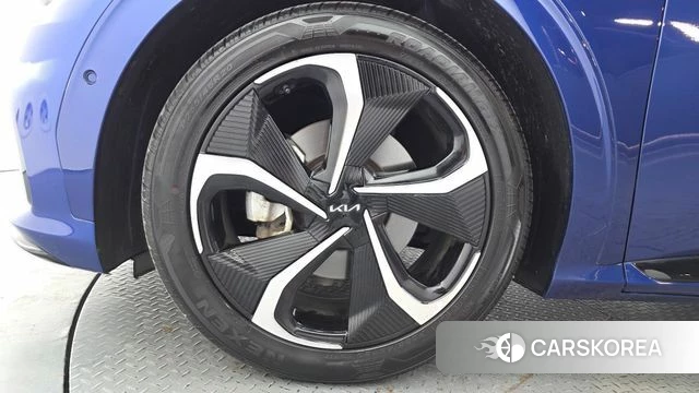 Kia EV6 id 5028056 из Кореи 28