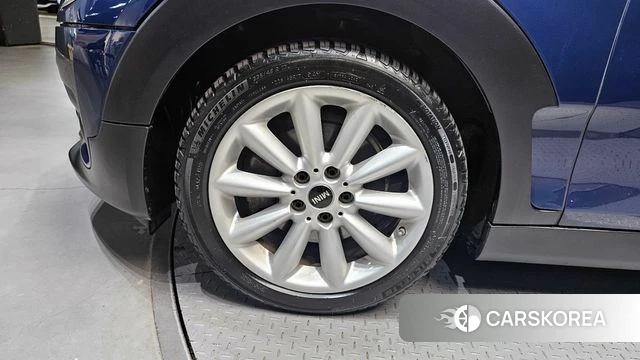 Mini Cooper D Clubman id 4203863 из Кореи 27