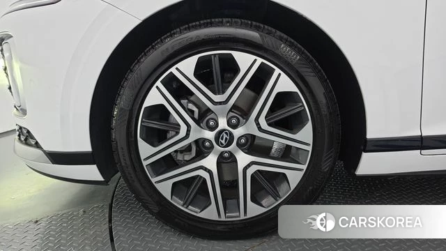 Hyundai Grandeur (GN7) id 5021994 из Кореи 35