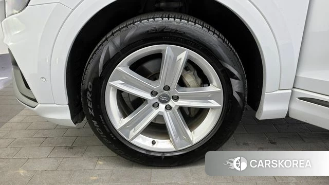 Audi Q8 (4M) id 3820064 из Кореи 15