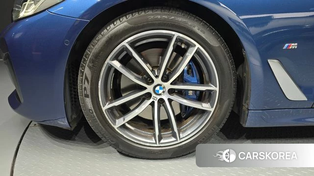 BMW 5 Series (G30) id 4977221 из Кореи 31