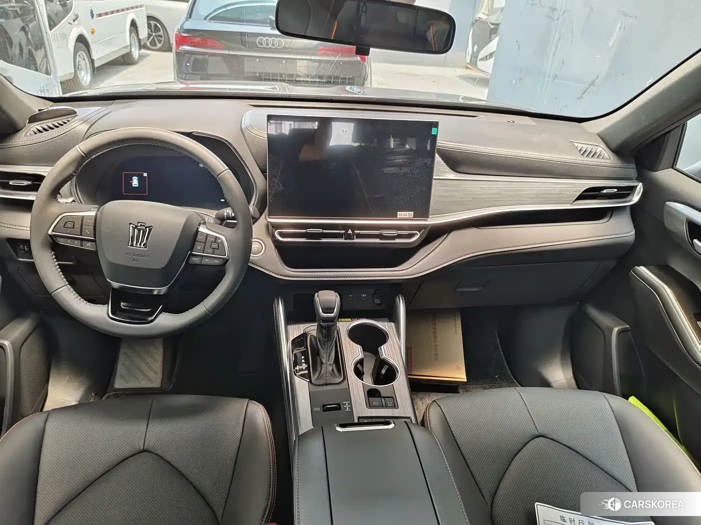 Toyota Crown 2026 Черный из Китая, фото 5