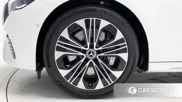 Mercedes-Benz E-Class W214 id 4941075 из Кореи 15