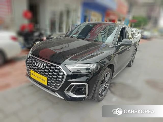 Audi Q5L 2021 Черный из Китая, фото 5