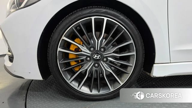 Hyundai Avante AD id 4993682 из Кореи 15