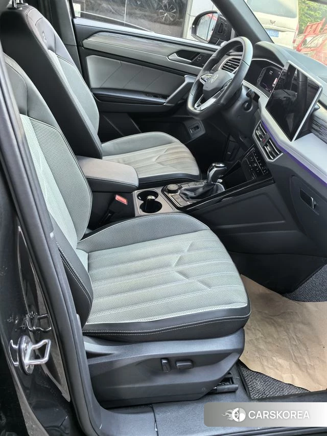 Volkswagen Tayron 2023 Черный из Китая, фото 5