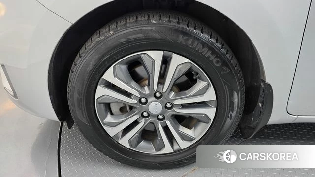 Kia The New Carnival id 5041875 из Кореи 26