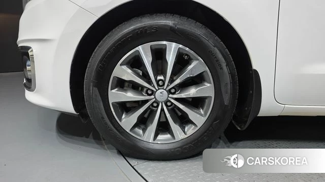 Kia All New Carnival id 4993690 из Кореи 15