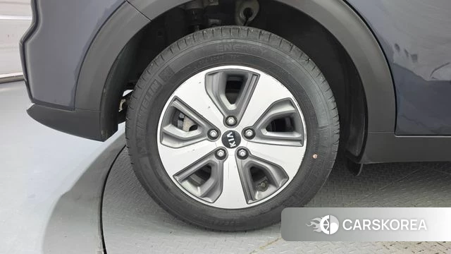 Kia Niro id 5024042 из Кореи 25
