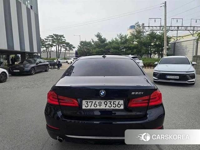 BMW 5 Series (G30) id 4969608 из Кореи 15