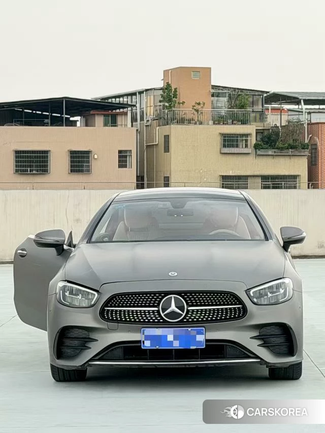 Mercedes-Benz E-Class 2023 Темно-серый из Китая, фото 5