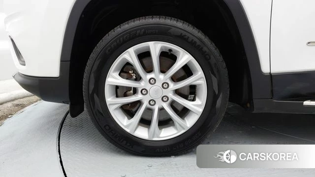 Jeep Cherokee (KL) id 4937361 из Кореи 15