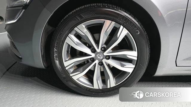Renault Korea (Samsung) The New SM6 id 5018170 из Кореи 25