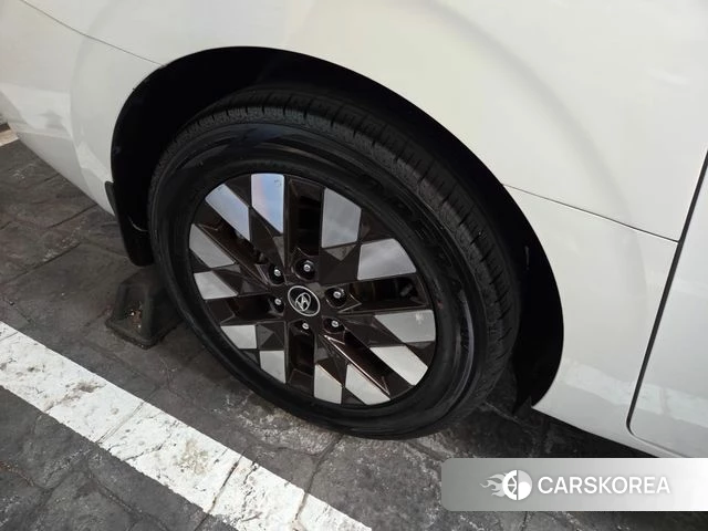 Hyundai Staria id 4951886 из Кореи 8