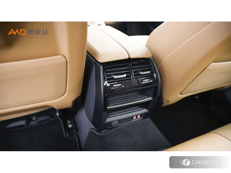 BMW 5 series 2021 Черный из Китая, фото 5