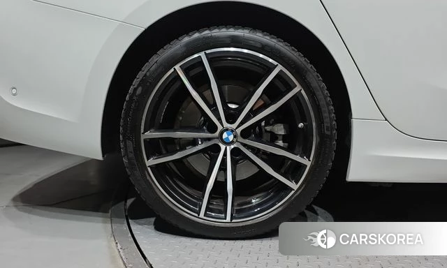 BMW 3 Series (G20) id 4966781 из Кореи 28