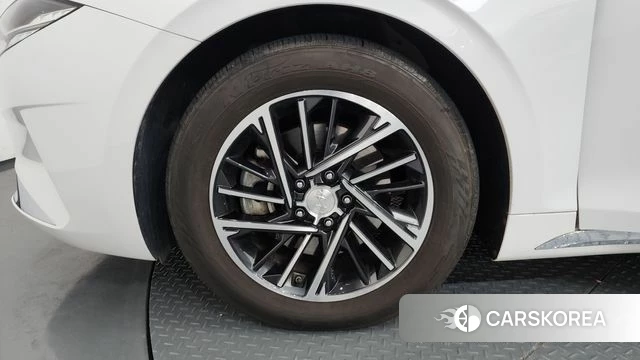 Hyundai The New Grandeur IG id 4647255 из Кореи 31