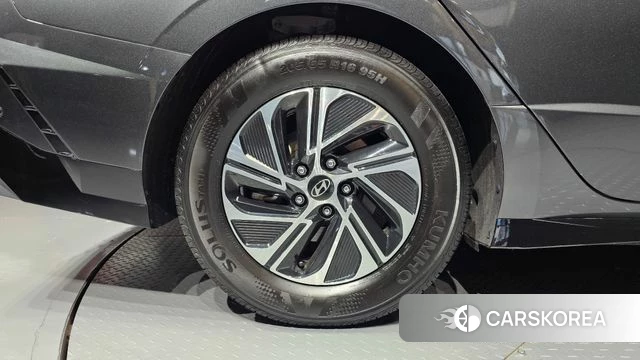 Hyundai Sonata D Edge Hybrid (DN8) id 5001737 из Кореи 31