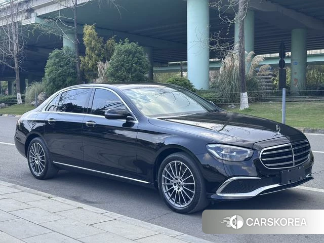 Mercedes-Benz E-Class 2022 Черный из Китая, фото 6