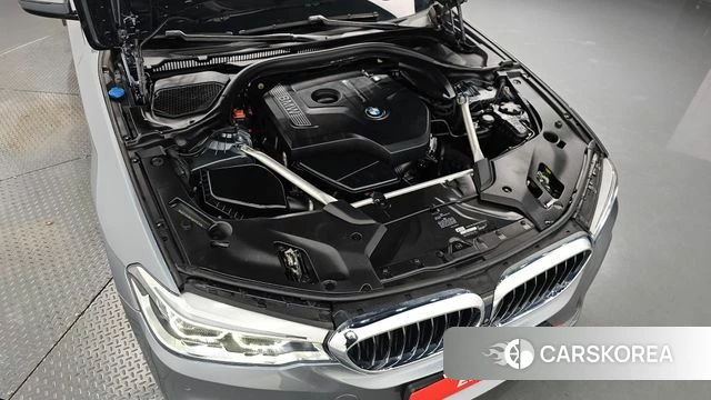 BMW 5 Series (G30) id 5029503 из Кореи 30