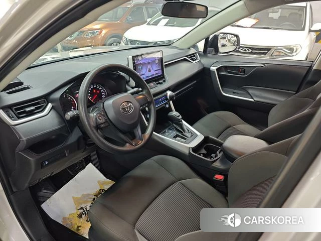Toyota Wildlander 2023 Шампань из Китая, фото 6