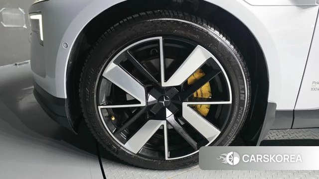 Polestar Polstar 4 id 4700576 из Кореи 28