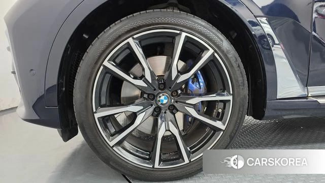 BMW X7 (G07) id 5003105 из Кореи 29