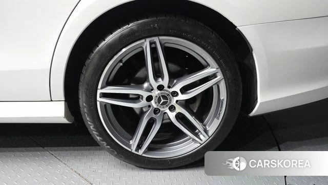 Mercedes-Benz E-Class W213 id 5035339 из Кореи 25