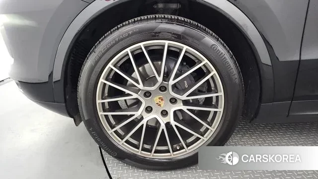 Porsche Cayenne (PO536) id 3400568 из Кореи 15