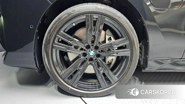 BMW 7 Series (G70) id 4975398 из Кореи 31