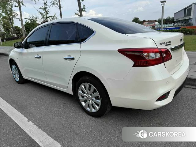 Nissan Sylphy 2022 Белый из Китая, фото 6