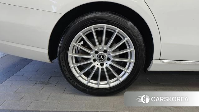 Mercedes-Benz E-Class W213 id 4976853 из Кореи 28