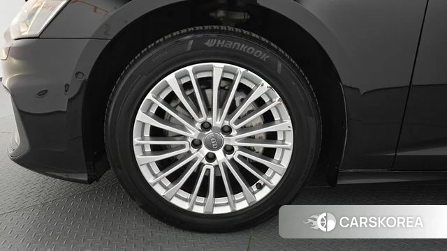 Audi A6 (C8) id 4937064 из Кореи 33