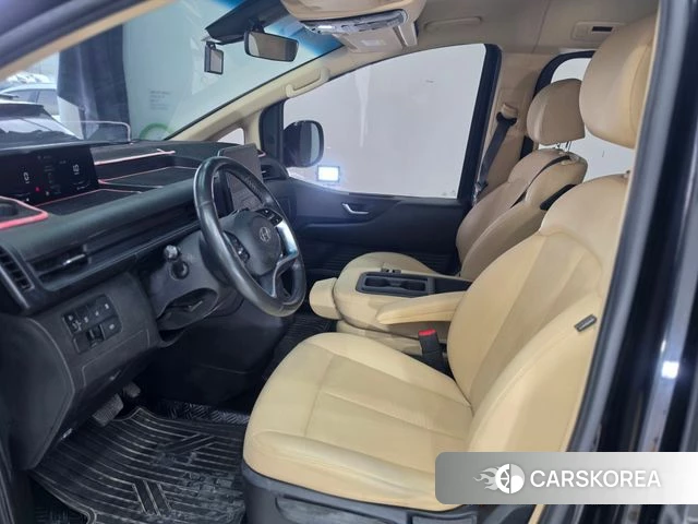 Hyundai Staria id 5053450 из Кореи 15