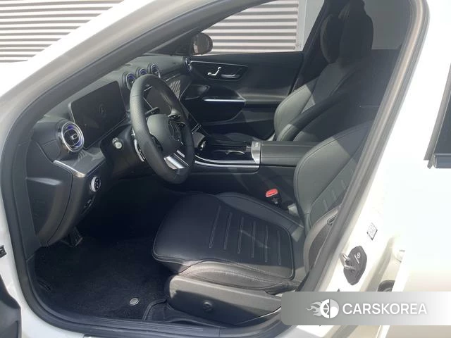 Mercedes-Benz C-class 2025 Белый из Китая, фото 5