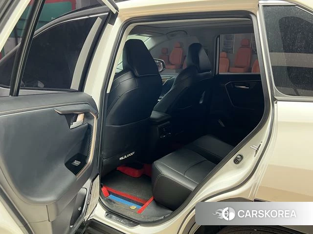Toyota Wildlander 2024 Белый из Китая, фото 5