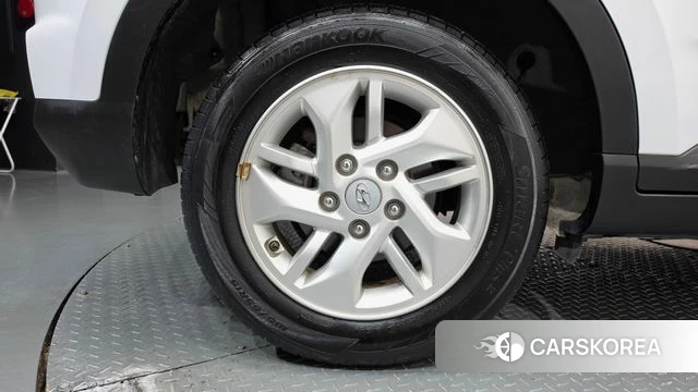 Hyundai Venue id 5028917 из Кореи 26