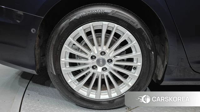 Audi A6 (C8) id 4930362 из Кореи 31