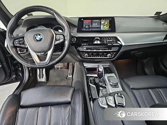 BMW 5 Series (G30) id 5036083 из Кореи 15