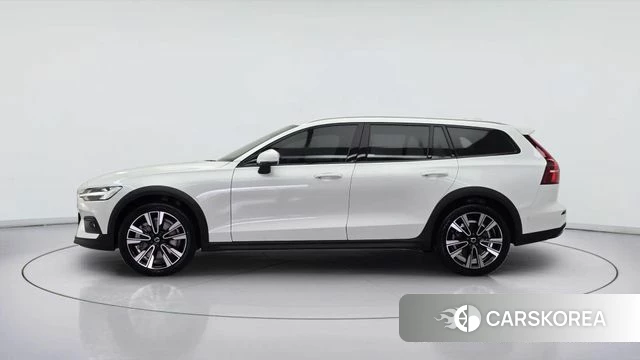 Volvo V60 Cross-Country 2nd Generation id 4897657 из Кореи 11