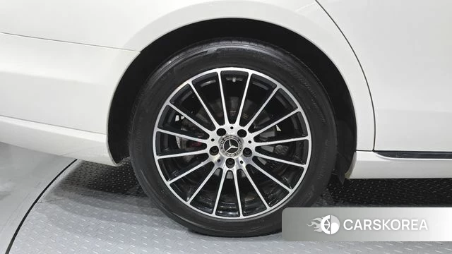 Mercedes-Benz E-Class W213 id 4978019 из Кореи 29