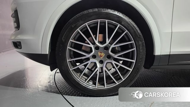 Porsche Cayenne (PO536) id 4711138 из Кореи 15