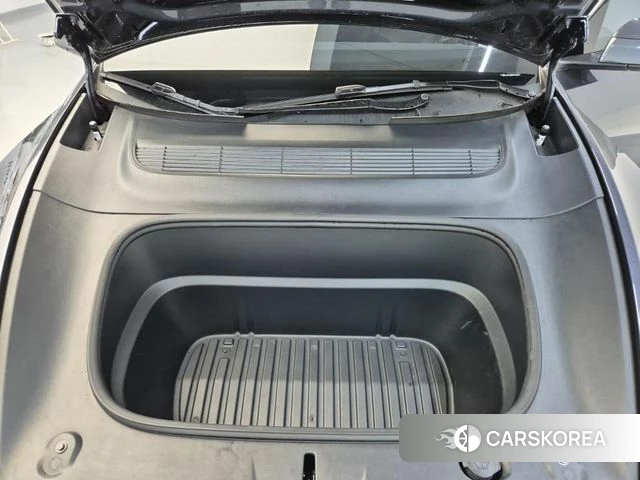 Tesla Model Y id 4949801 из Кореи 15