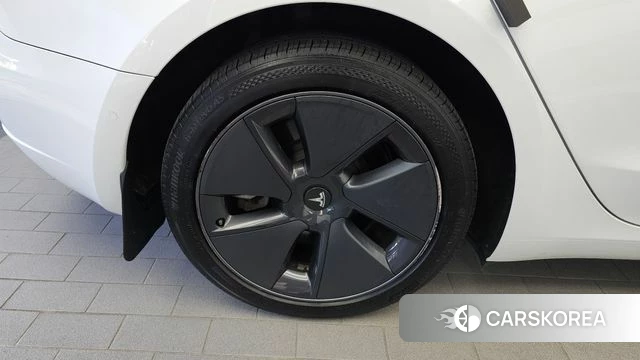Tesla Model 3 id 4854705 из Кореи 30