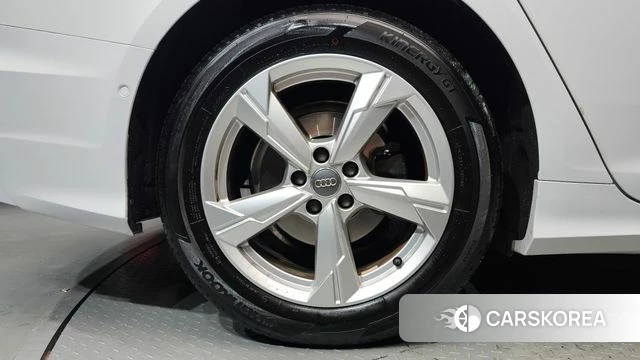 Audi A6 (C8) id 5013203 из Кореи 15