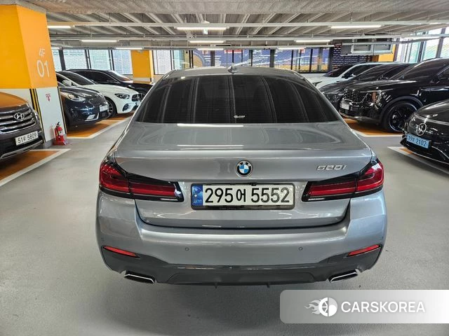 BMW 5 Series (G30) id 5040189 из Кореи 15